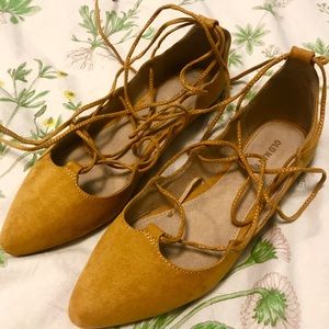 Old Navy Mustard Tie Up Flats